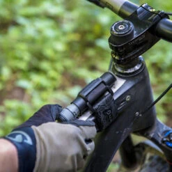 Blackburn PLUGGER Kit De Réparation Pour Pneus Tubeless -Vélos Équip Magasin 4001 971 4