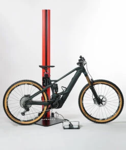 Support De Montage électrique FS Avec Pédale -Vélos Équip Magasin 53001 Nuton Bike ElektrischerMontagestaenderFeedbackSportsinklusiveFussschalter 7