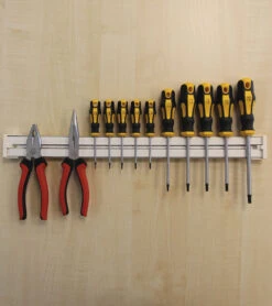 Barre à Outils Magnétique -Vélos Équip Magasin BGS technic 3006 20126184 Magnet Werkzeugleiste 3